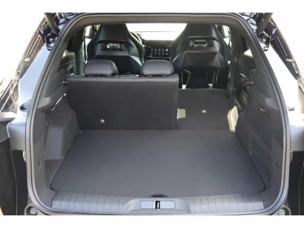 Alfa Romeo Junior IBRIDA Q4 1.2 VGT 145PS DCT6 SPORT SABELT 01/2026-photo-40