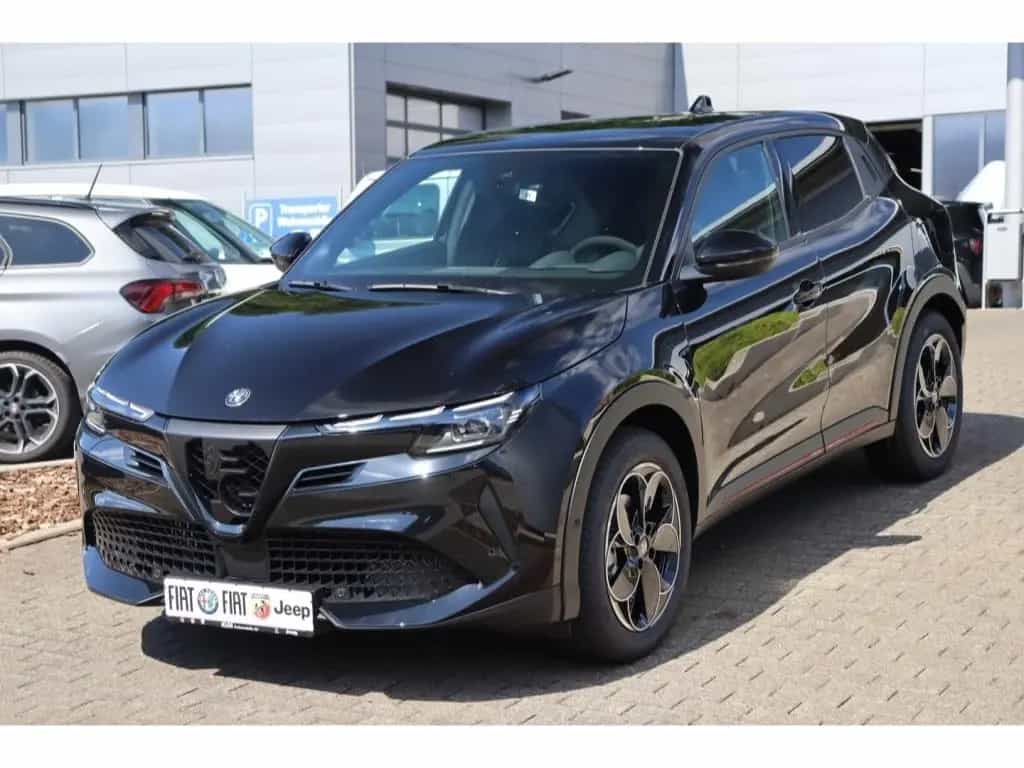 Alfa Romeo Junior IBRIDA Q4 1.2 VGT 145PS DCT6 SPORT SABELT 01/2026-photo-7