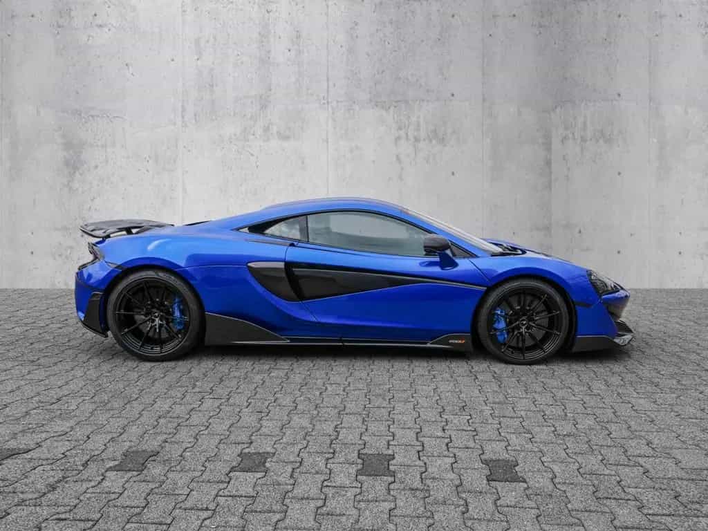 McLaren 600LT Coupé Vega Blue, Carbon Exterior Upgrade 1 01/2019-photo-1