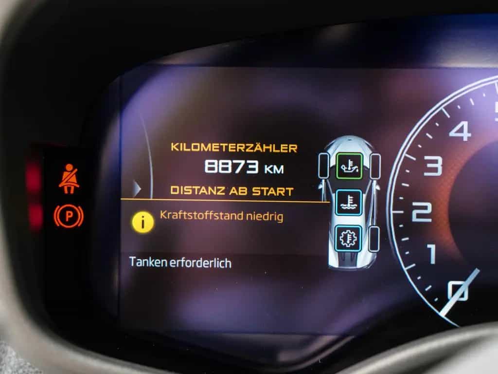 McLaren 600LT Coupé Vega Blue, Carbon Exterior Upgrade 1 01/2019-photo-20