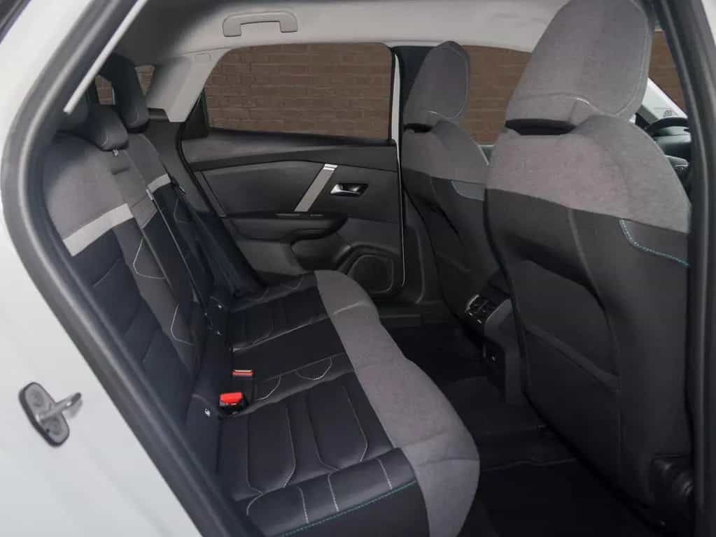 Citroën C4 1.2 PureTech 130 Shine Navi/ Kam/ Freispr. 10/2023-photo-7