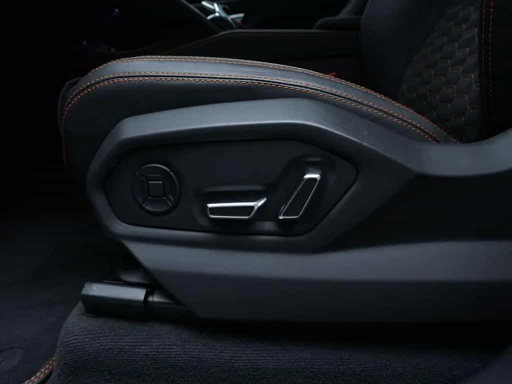 Lamborghini Urus NOVITEC FELGEN&ABGASNALANGE*B&O*23"*CARBON 03/2023-photo-10