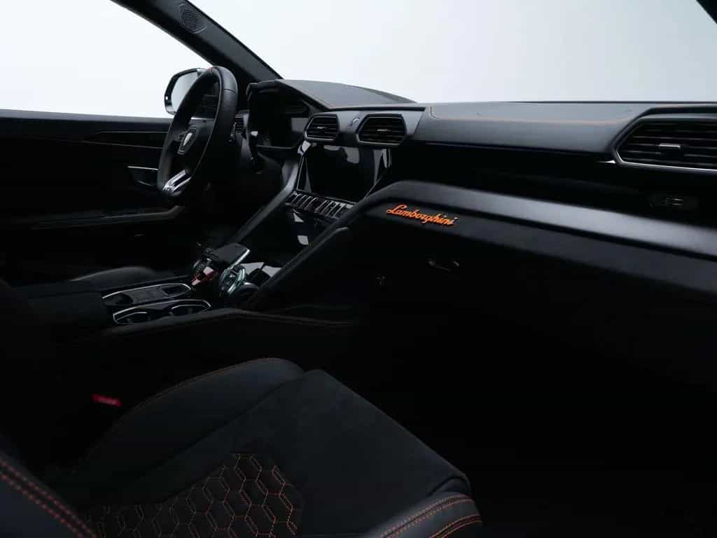 Lamborghini Urus NOVITEC FELGEN&ABGASNALANGE*B&O*23"*CARBON 03/2023-photo-16