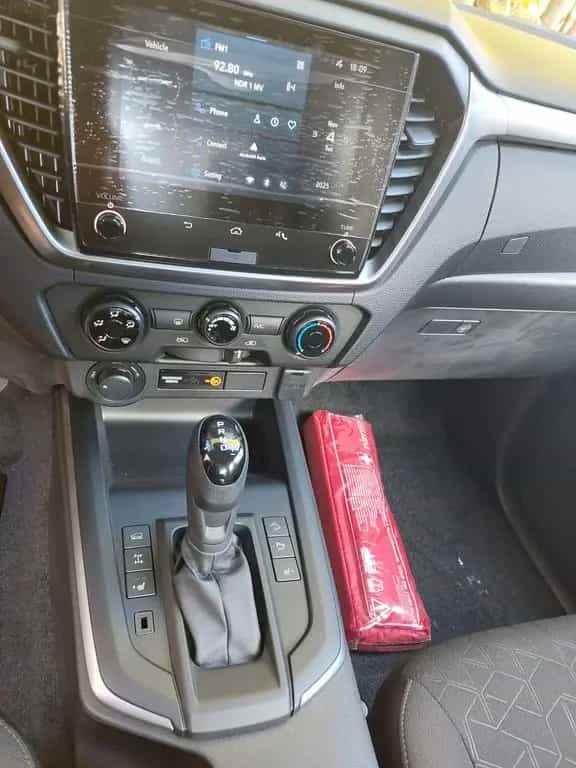 Isuzu D-Max DoubleCab LS null-photo-8