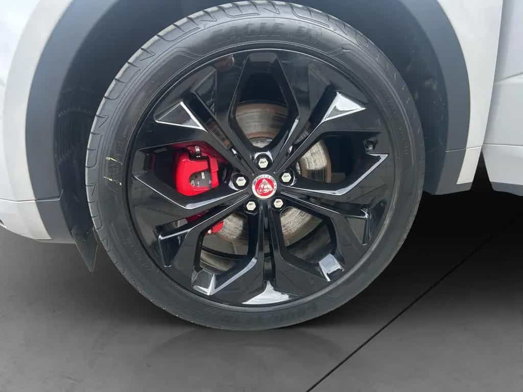Jaguar E-Pace D200 R-Dynamic LED*ACC*KEYLESS*PANO*WinP* 03/2022-photo-11