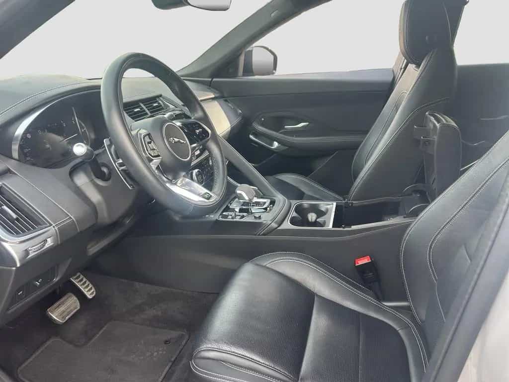 Jaguar E-Pace D200 R-Dynamic LED*ACC*KEYLESS*PANO*WinP* 03/2022-photo-5