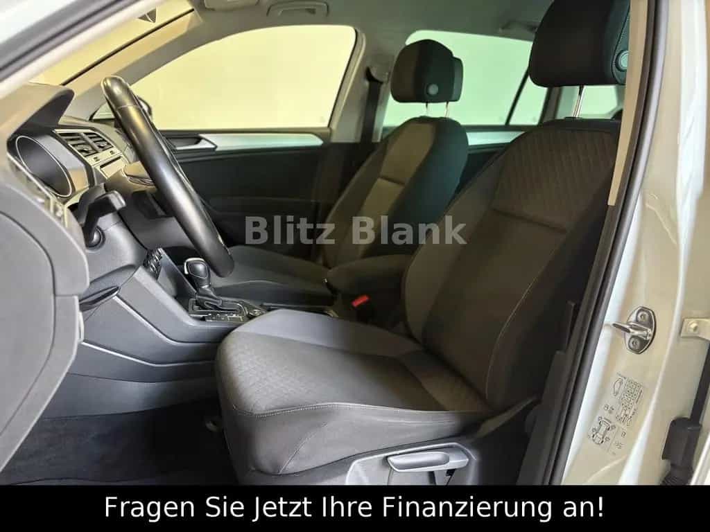 Volkswagen Tiguan 2.0 TSI 4Motion DSG Standheizung Kamera A 06/2019-photo-9