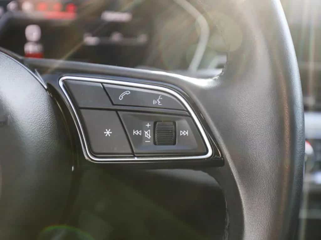 Audi A4 Avant advanced 40 TFSI S tronic PANO LED NAVI 11/2021-photo-19