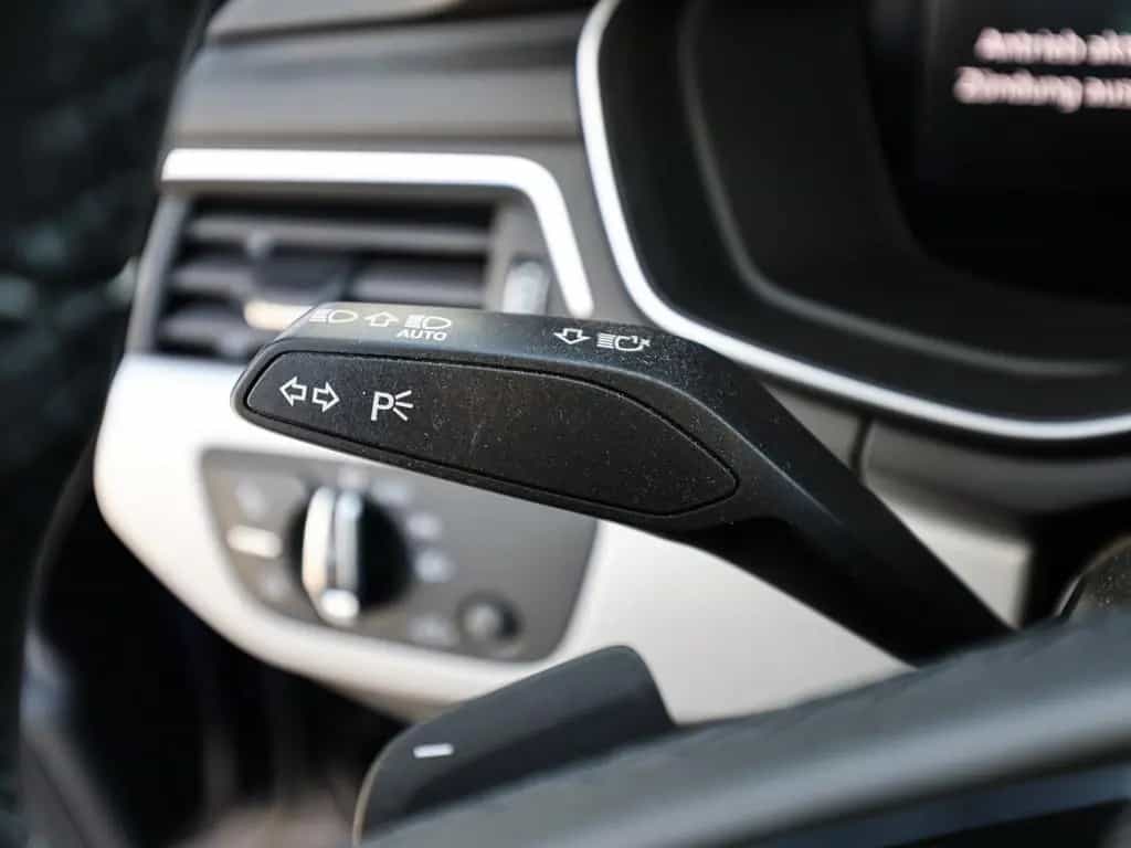 Audi A4 Avant advanced 40 TFSI S tronic PANO LED NAVI 11/2021-photo-26