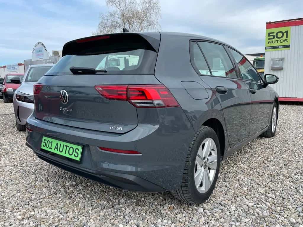 Volkswagen Golf VIII Lim. 1.5 eTSI LED PDC Ambiente 05/2023-photo-5