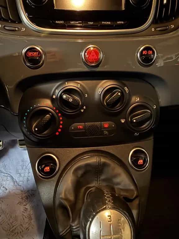 Abarth 500 595 Abarth 04/2017-photo-13