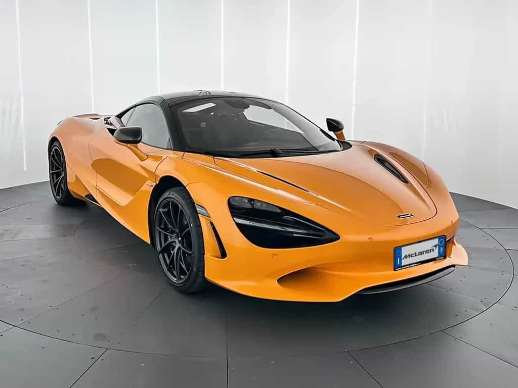 McLaren 750S Coupè MY26 Performance- McLaren Milano 11/2025-photo-0