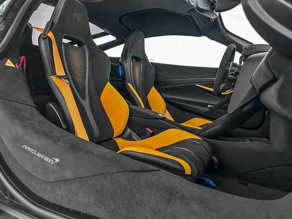 McLaren 750S Coupè MY26 Performance- McLaren Milano 11/2025-photo-11