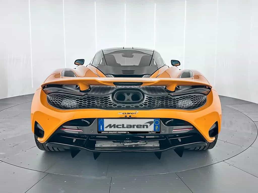 McLaren 750S Coupè MY26 Performance- McLaren Milano 11/2025-photo-4