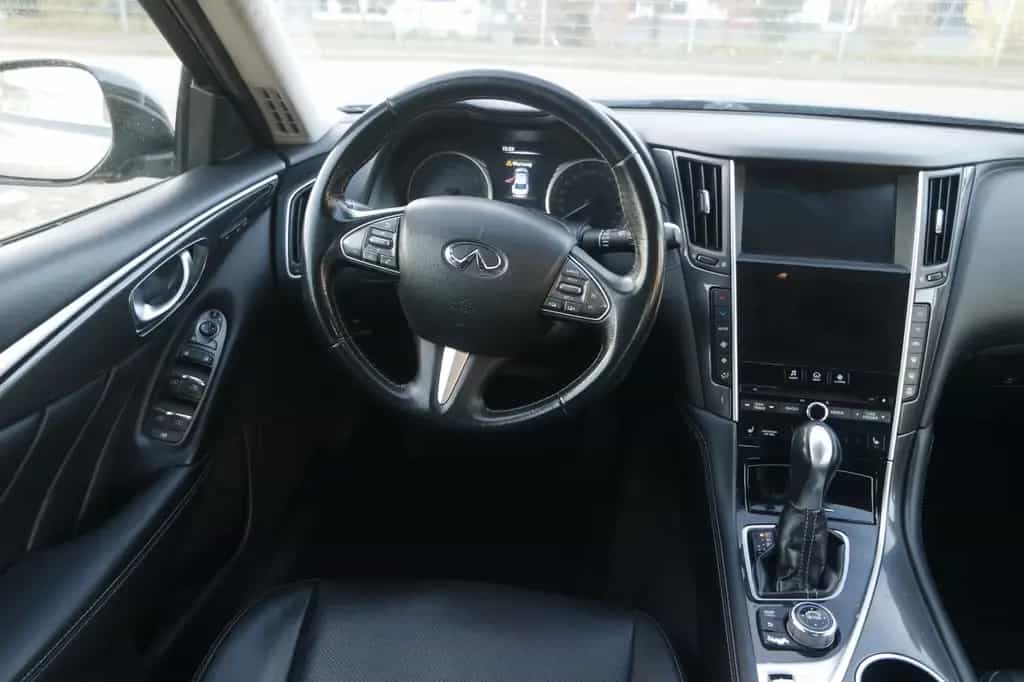 Infiniti Q50 *KAMERA*NAVI* 04/2017-photo-11