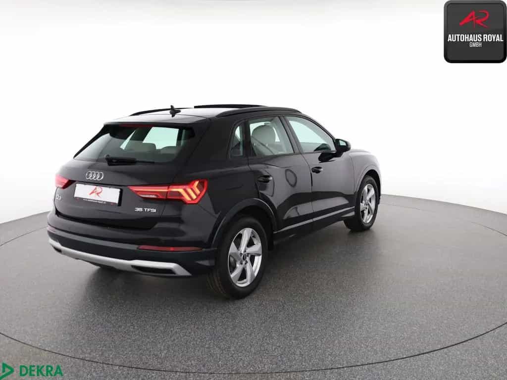 Audi Q3 35 TFSI KEYLESS,AMBIENTE,PANORAMA,METALLIC 06/2021-photo-4