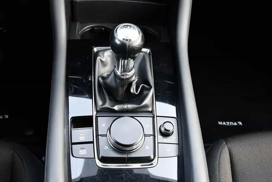 Mazda 3 Selection Skyactiv-G 2.0 03/2020-photo-12