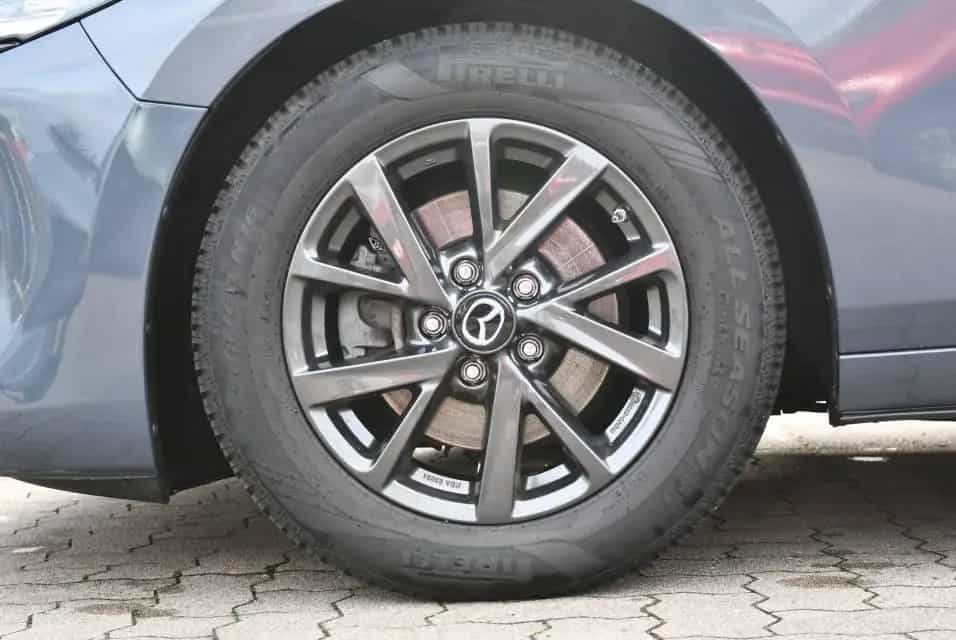 Mazda 3 Selection Skyactiv-G 2.0 03/2020-photo-4