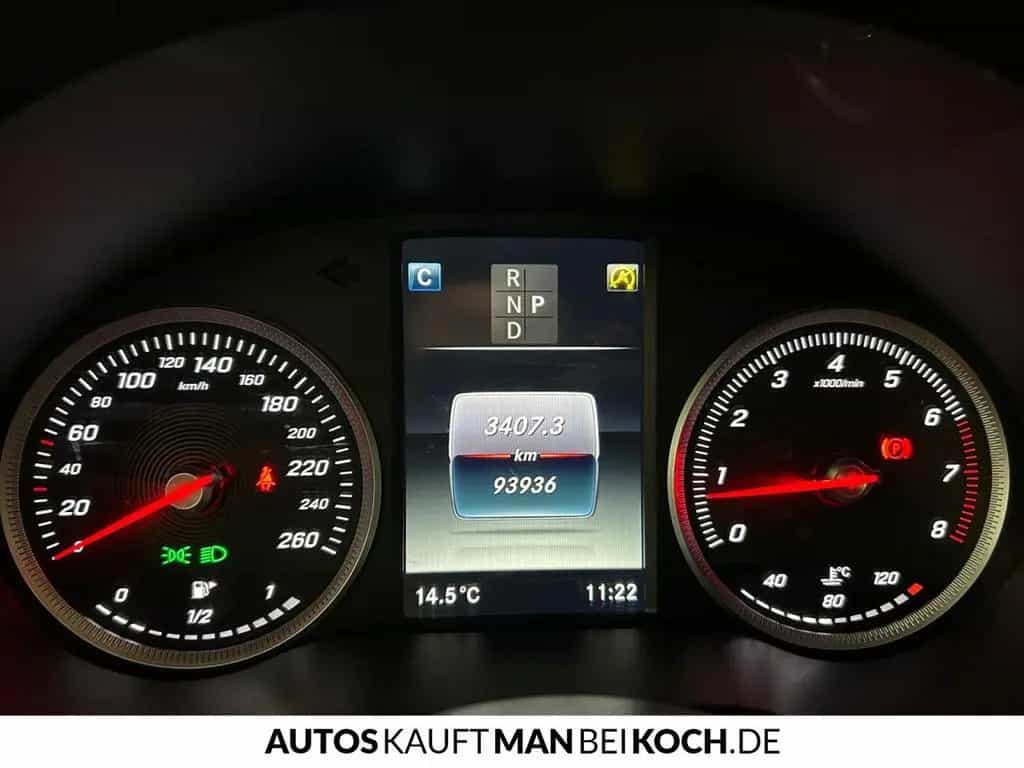 Mercedes-Benz GLC-Class 250 4MATIC AHK LED TEMPO NAVI SHZ 04/2018-photo-11