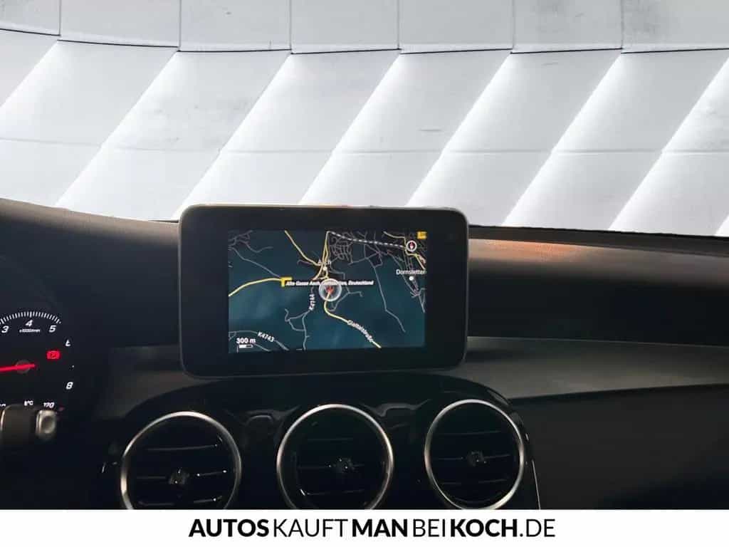 Mercedes-Benz GLC-Class 250 4MATIC AHK LED TEMPO NAVI SHZ 04/2018-photo-18