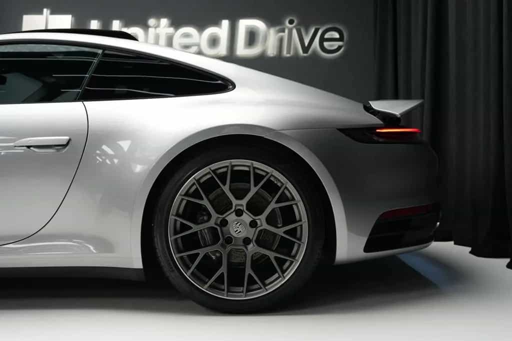 Porsche 911 Carrera 07/2022-photo-11