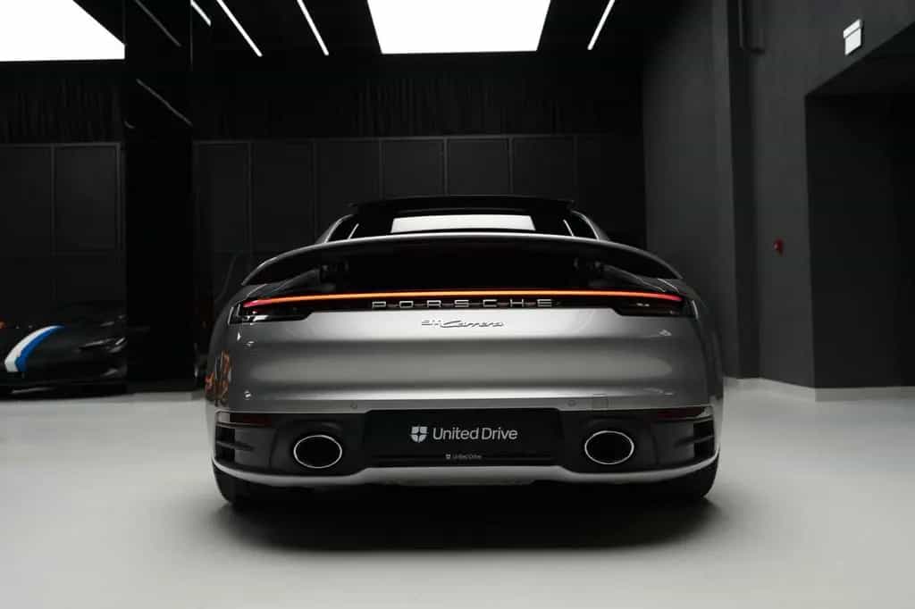 Porsche 911 Carrera 07/2022-photo-15