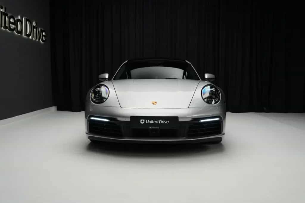 Porsche 911 Carrera 07/2022-photo-2