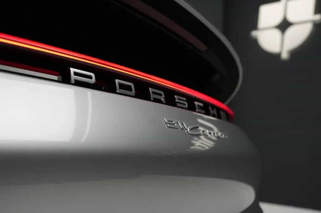 Porsche 911 Carrera 07/2022-photo-23