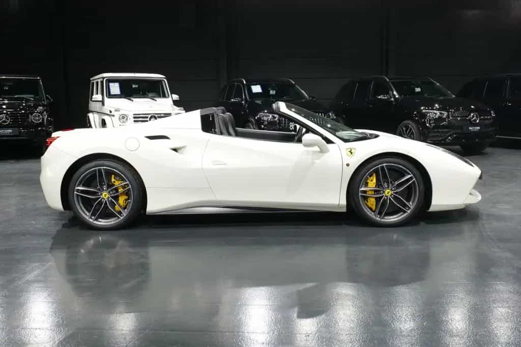 Ferrari 488 Spider *deutsch*Ferrari Power Garantie*U-frei 03/2018-photo-18