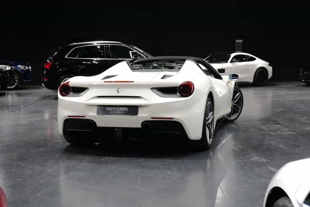Ferrari 488 Spider *deutsch*Ferrari Power Garantie*U-frei 03/2018-photo-2