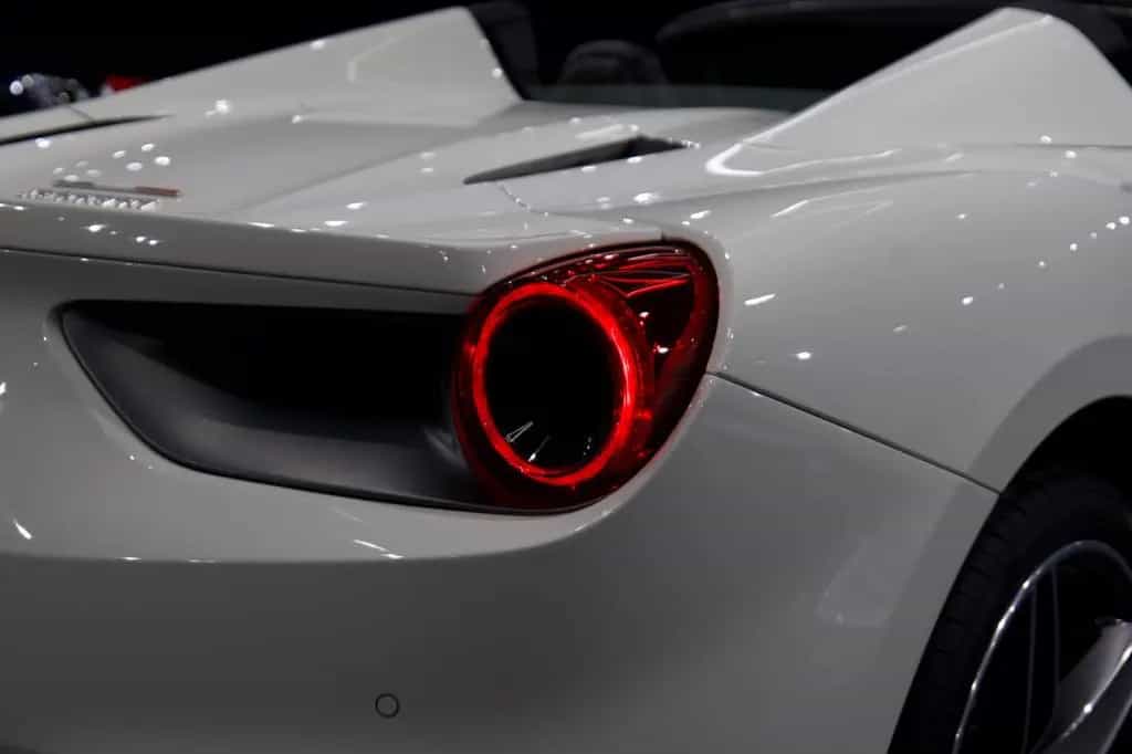 Ferrari 488 Spider *deutsch*Ferrari Power Garantie*U-frei 03/2018-photo-20