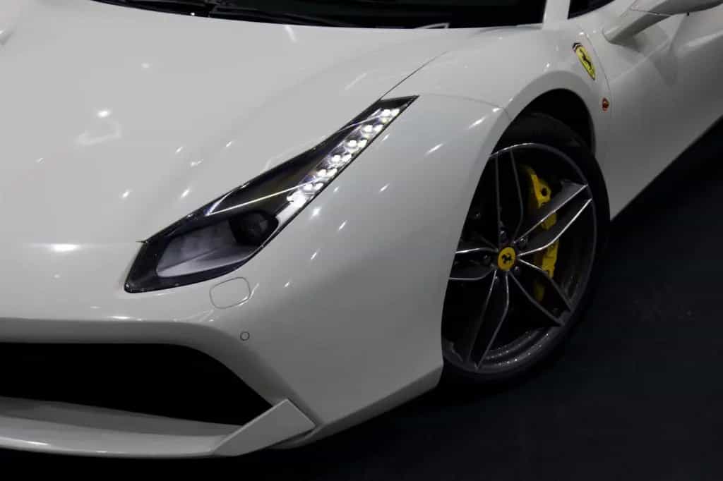 Ferrari 488 Spider *deutsch*Ferrari Power Garantie*U-frei 03/2018-photo-21