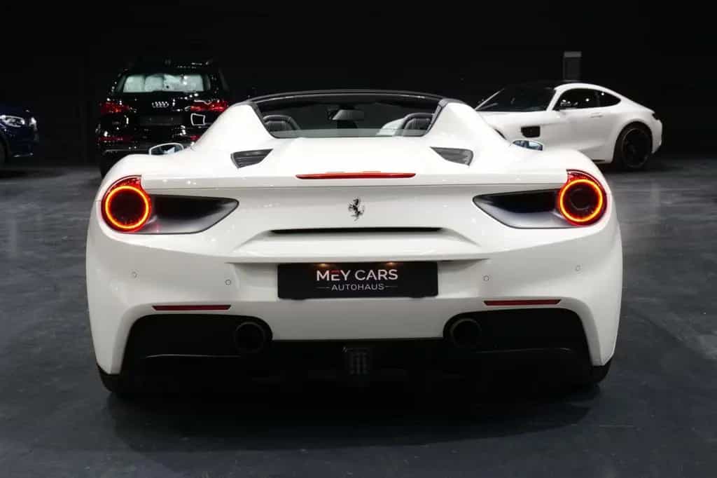 Ferrari 488 Spider *deutsch*Ferrari Power Garantie*U-frei 03/2018-photo-4