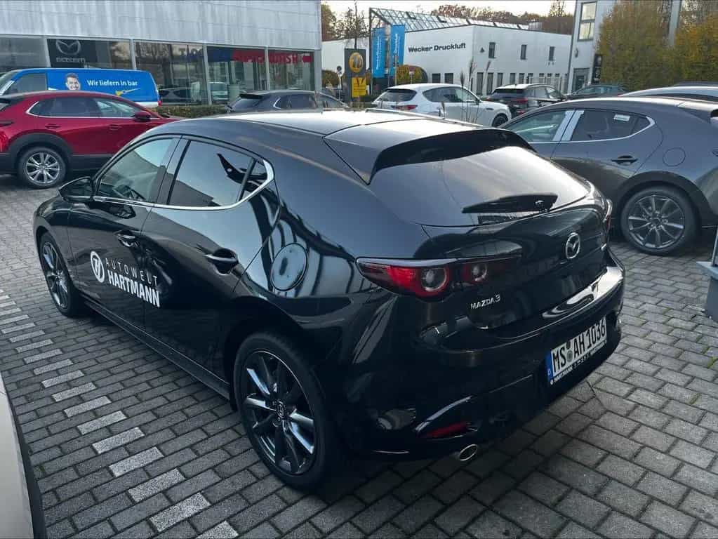 Mazda 3 2.5L e-SKYACTIV G 140ps 6AT FWD Exclusive-line 08/2025-photo-4