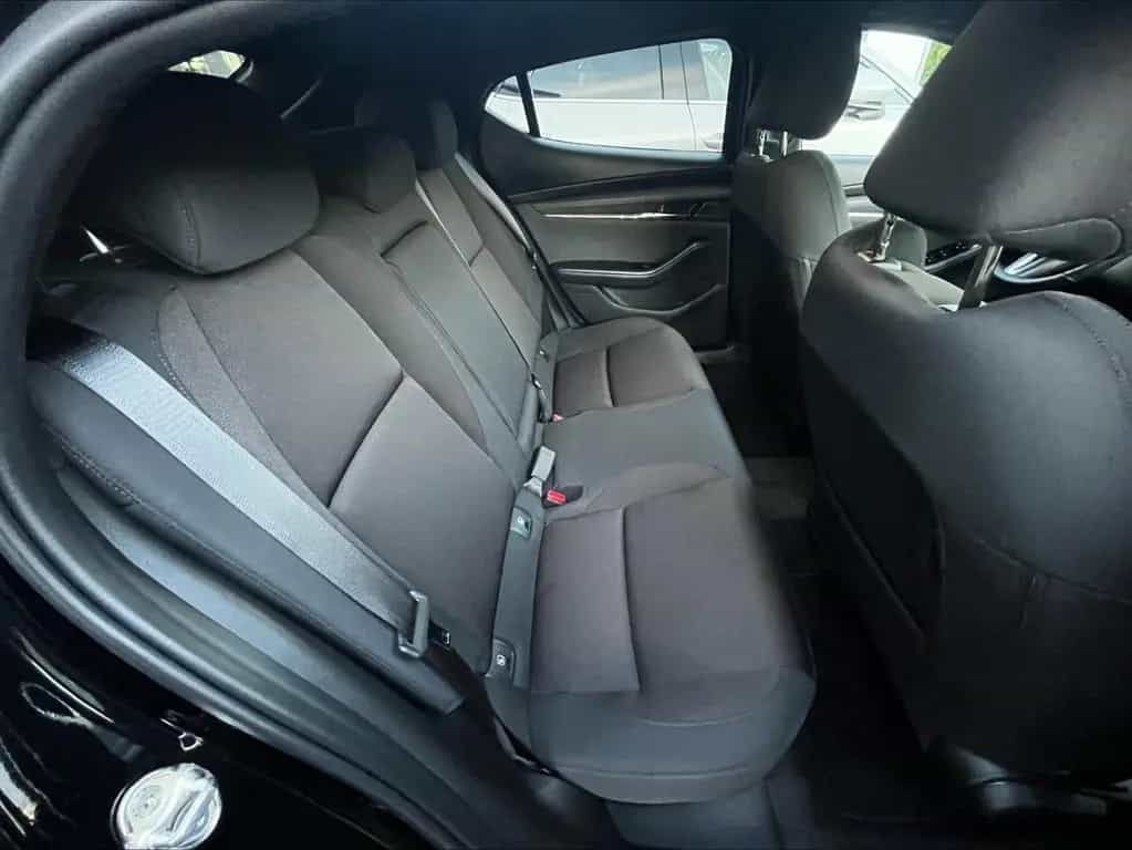 Mazda 3 2.5L e-SKYACTIV G 140ps 6AT FWD Exclusive-line 08/2025-photo-9