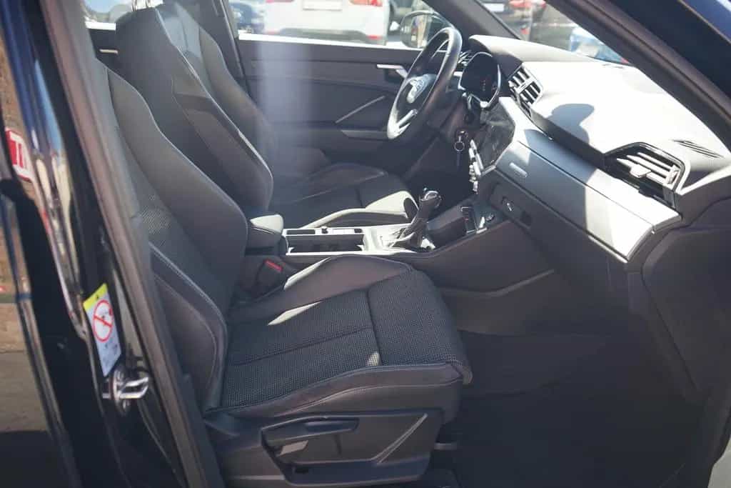 Audi Q3 40 2.0 TFSI DSG quattro S-Line LED Navi PDC 05/2019-photo-24