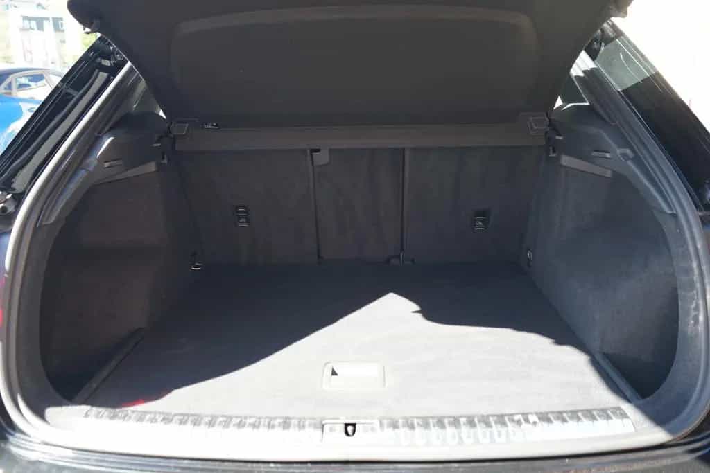 Audi Q3 40 2.0 TFSI DSG quattro S-Line LED Navi PDC 05/2019-photo-30
