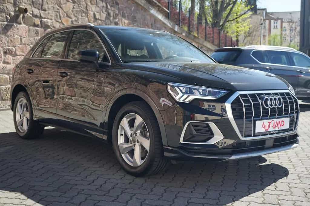 Audi Q3 40 2.0 TFSI DSG quattro S-Line LED Navi PDC 05/2019-photo-7