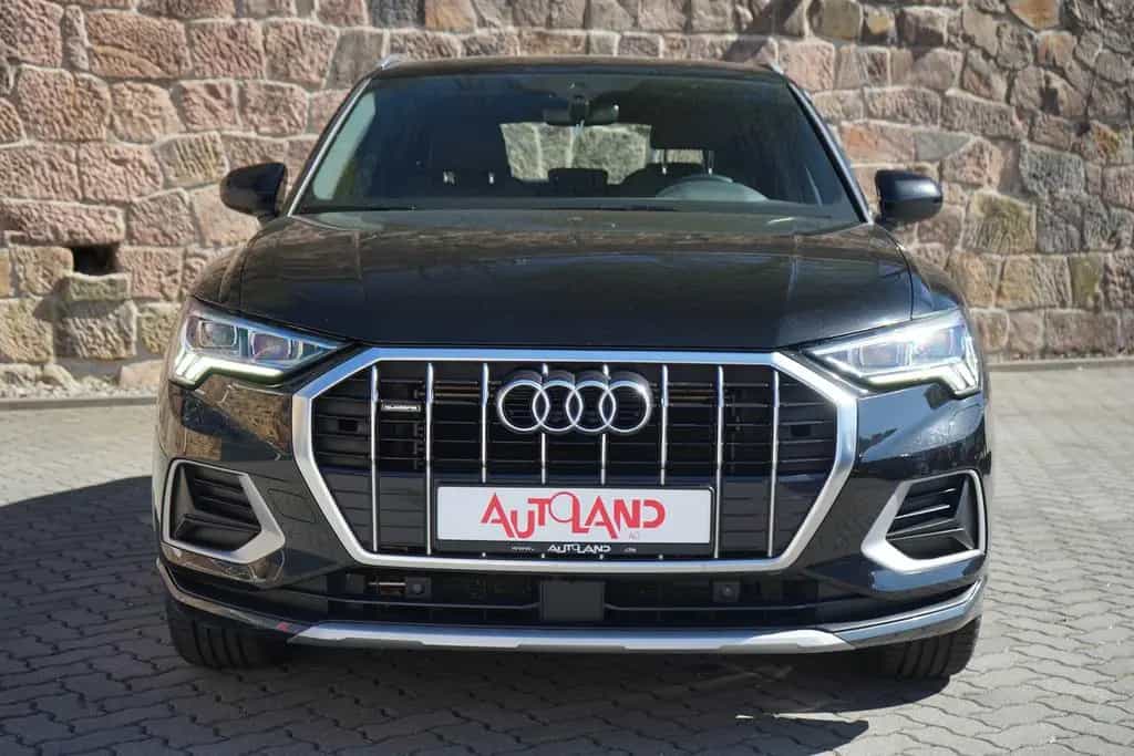 Audi Q3 40 2.0 TFSI DSG quattro S-Line LED Navi PDC 05/2019-photo-8
