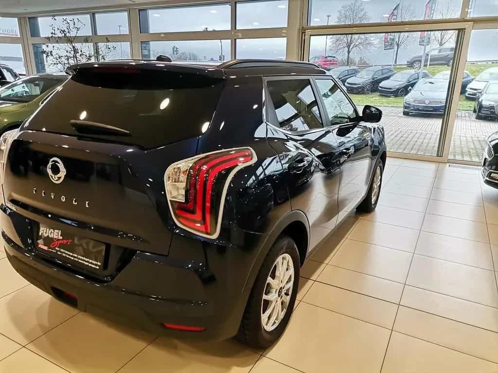 Ssangyong Tivoli 1.5 P Quartz 4x2 MY23 Navi|RFK|LED 06/2023-photo-4