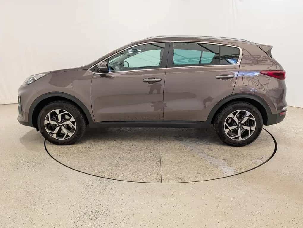 Kia Sportage 1.6 GDI Dream Team Prem.+ 2WD LED|Navi| 09/2019-photo-1