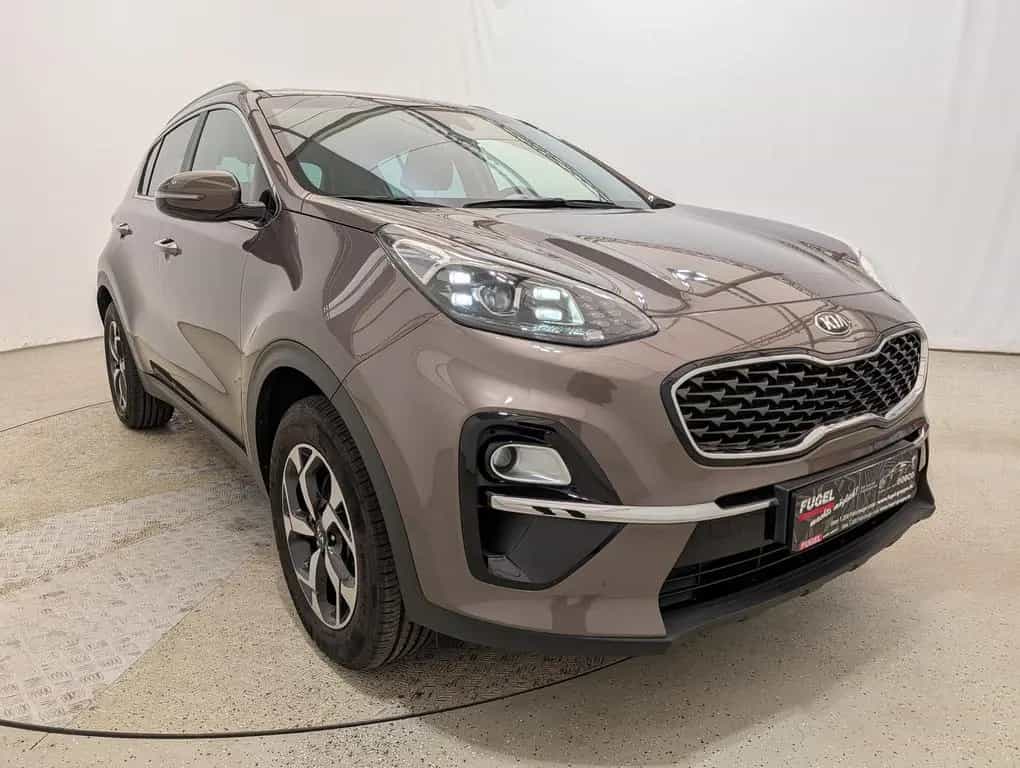 Kia Sportage 1.6 GDI Dream Team Prem.+ 2WD LED|Navi| 09/2019-photo-4