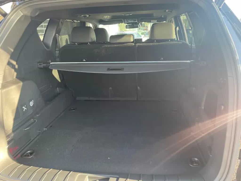 KGM Rexton 8/AT AWD BLACK+Wildleder 12/2025-photo-10