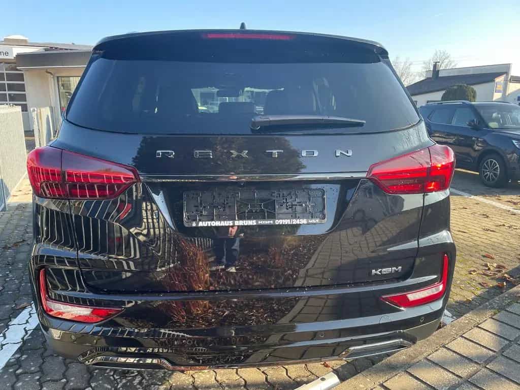 KGM Rexton 8/AT AWD BLACK+Wildleder 12/2025-photo-4