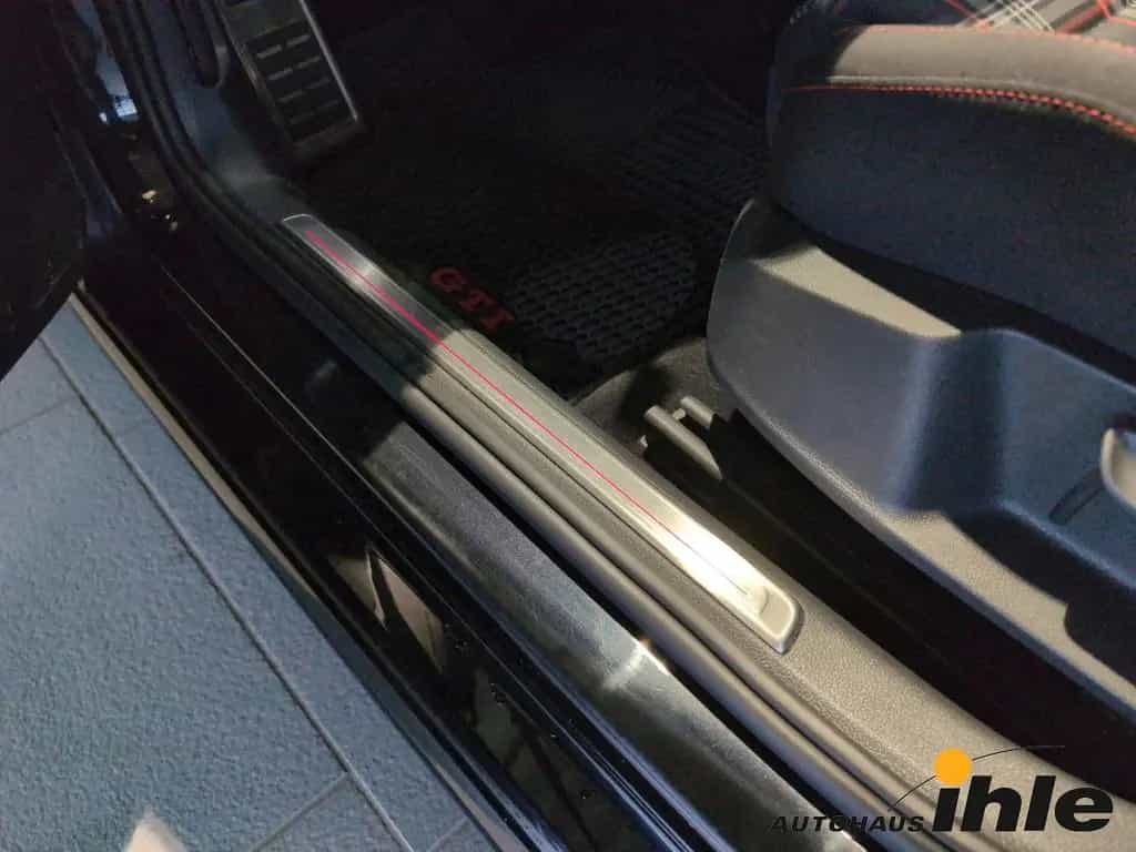 Volkswagen Golf GTI VII Performance 2,0 TSI DSG NAVI+R-FAHR 11/2017-photo-14