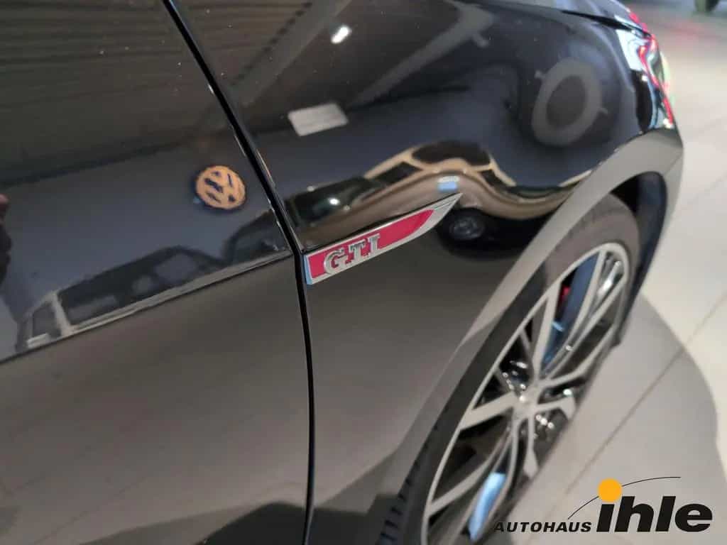 Volkswagen Golf GTI VII Performance 2,0 TSI DSG NAVI+R-FAHR 11/2017-photo-18