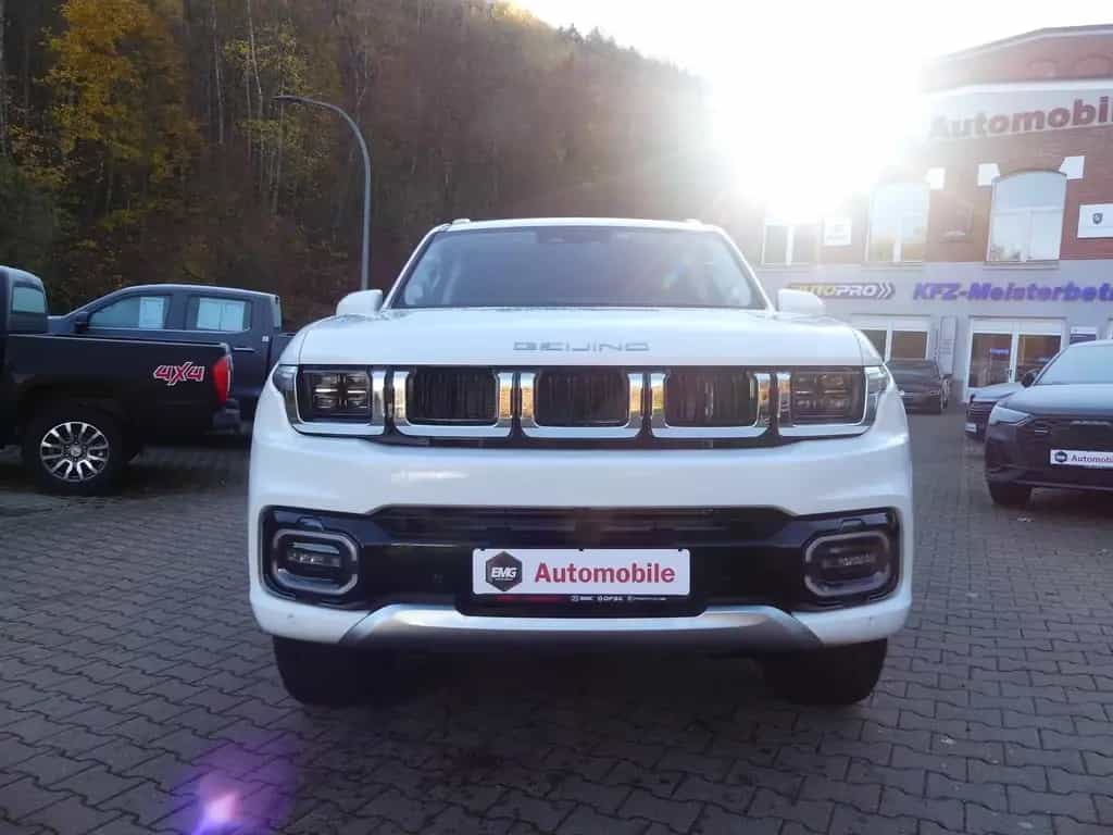 BAIC BJ60 *4WD*Kam 360°*7 Sitze*LED*Pano* 01/2026-photo-1