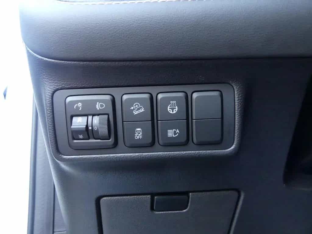 BAIC BJ60 *4WD*Kam 360°*7 Sitze*LED*Pano* 01/2026-photo-19