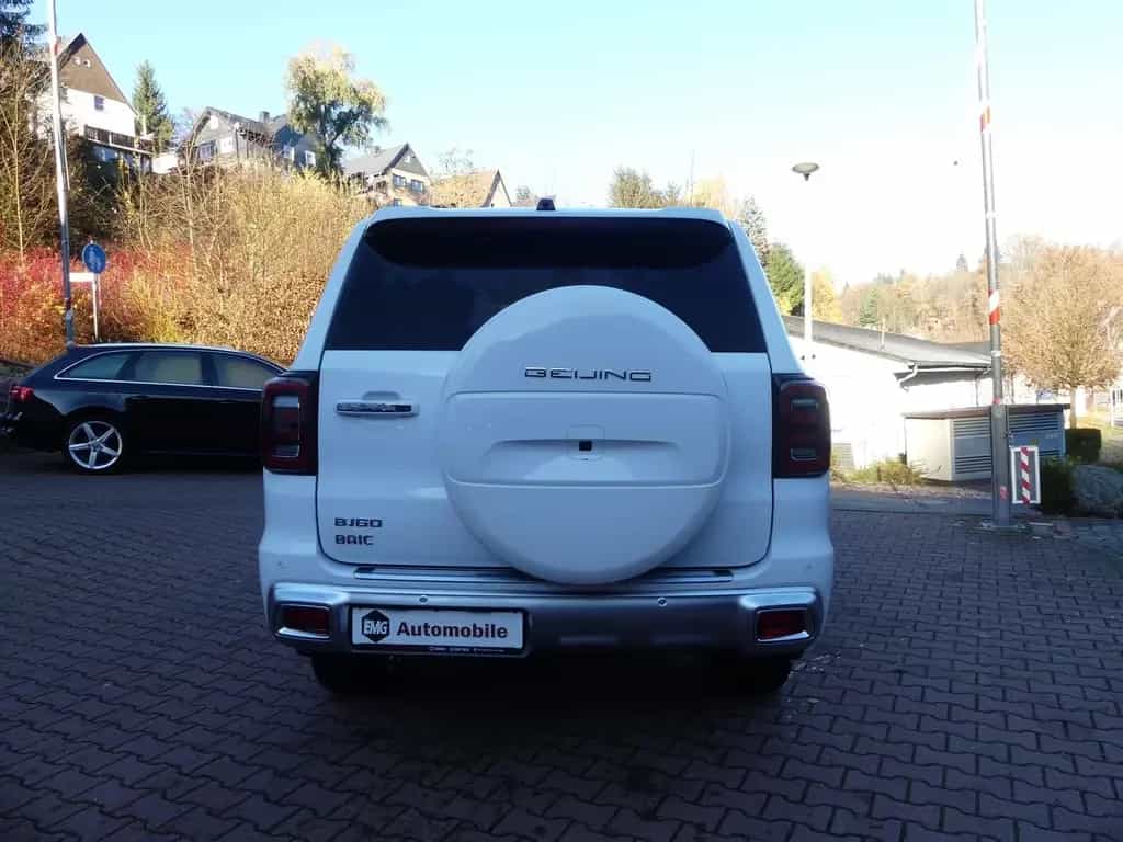 BAIC BJ60 *4WD*Kam 360°*7 Sitze*LED*Pano* 01/2026-photo-5