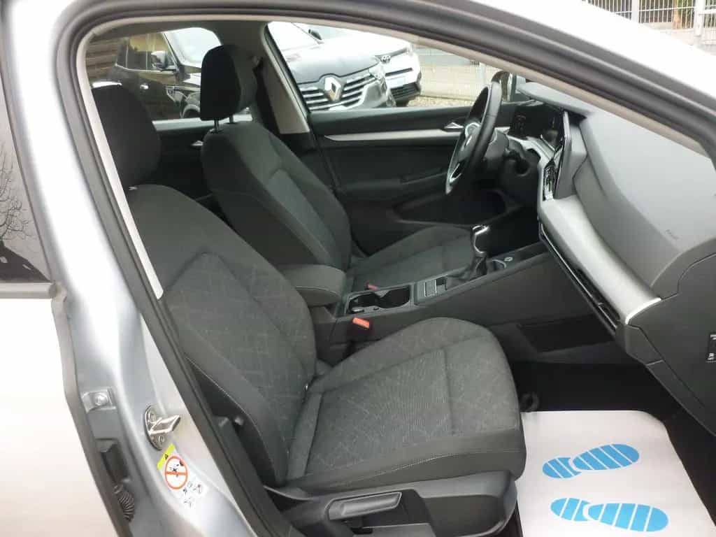 Volkswagen Golf VIII Variant Life Digi.Cockpit/LED/Navi/DAB 05/2021-photo-10